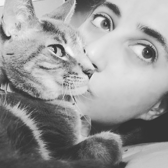 Meet your Posher, Arielle - Picture 4 of 6